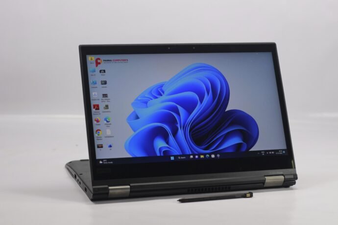 lenovo yoga x380 i5 (8 GB/256 SSD) – Image 2